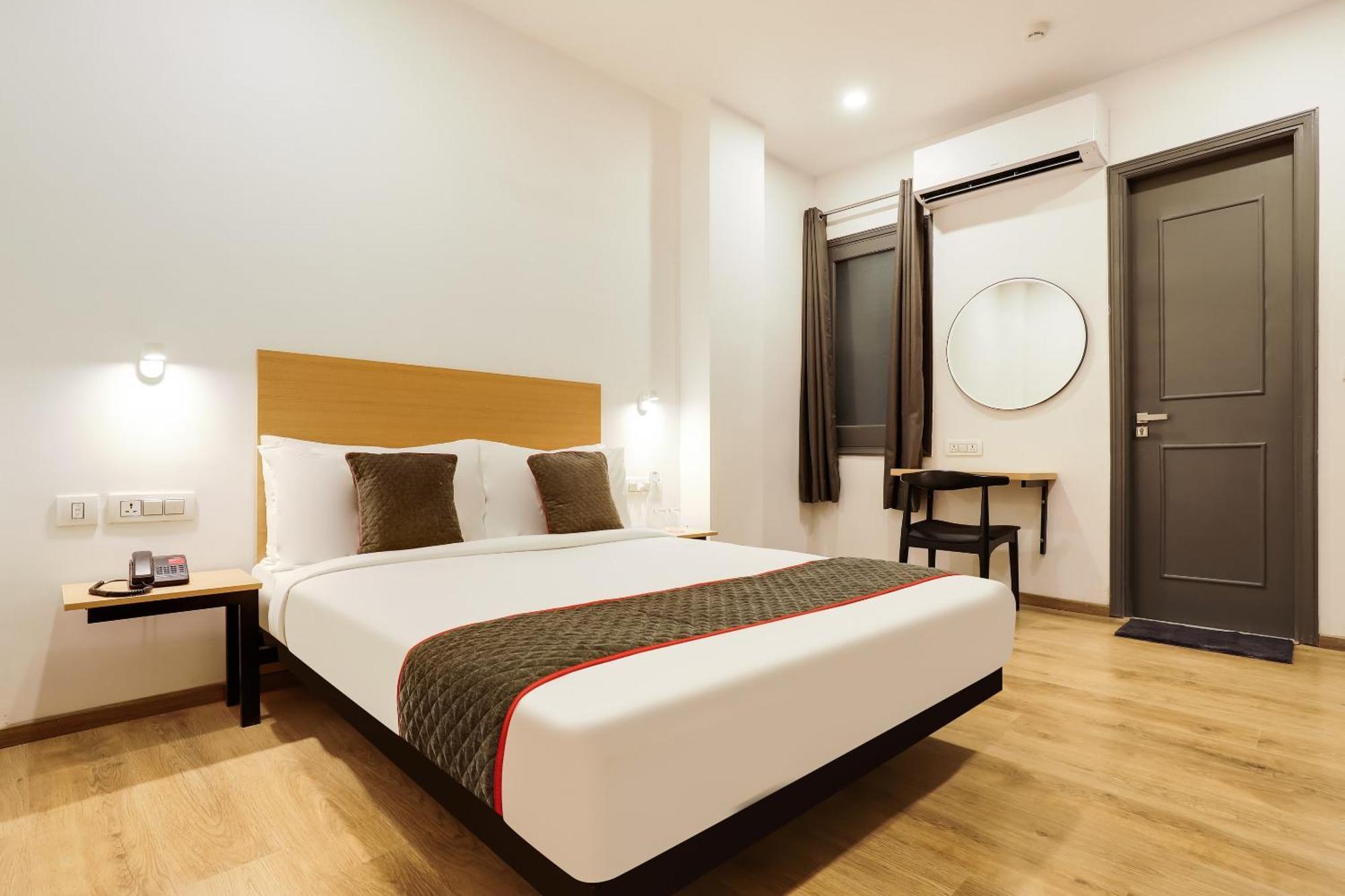 Hotel Super Townhouse Golden Avenue Road à Amritsar Extérieur photo